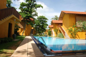 Гостиница Muthumuni Ayurveda Beach Resort  Beruwala